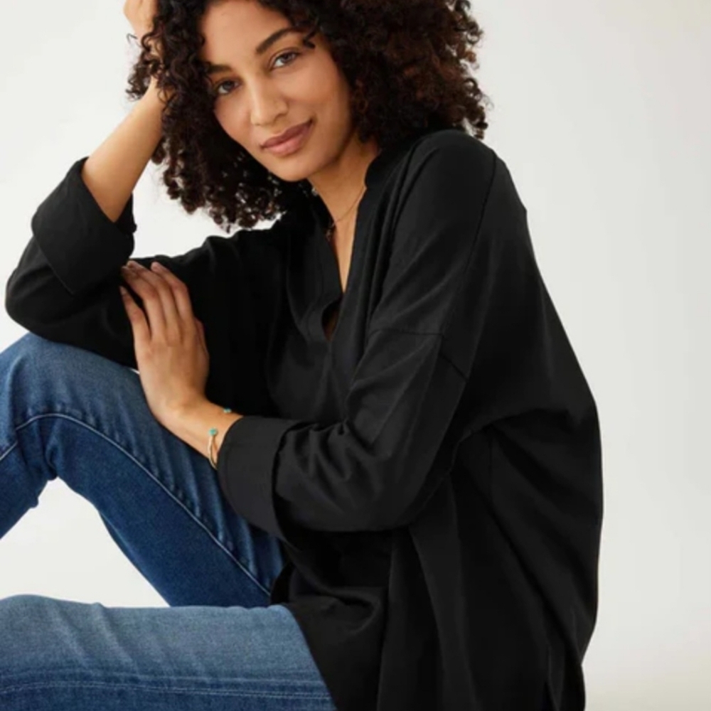 MERSEA NWT Amelia Cuff Tee Black Slub Cotton Vneck Minimalist Blouse Women's OS - Picture 2 of 14